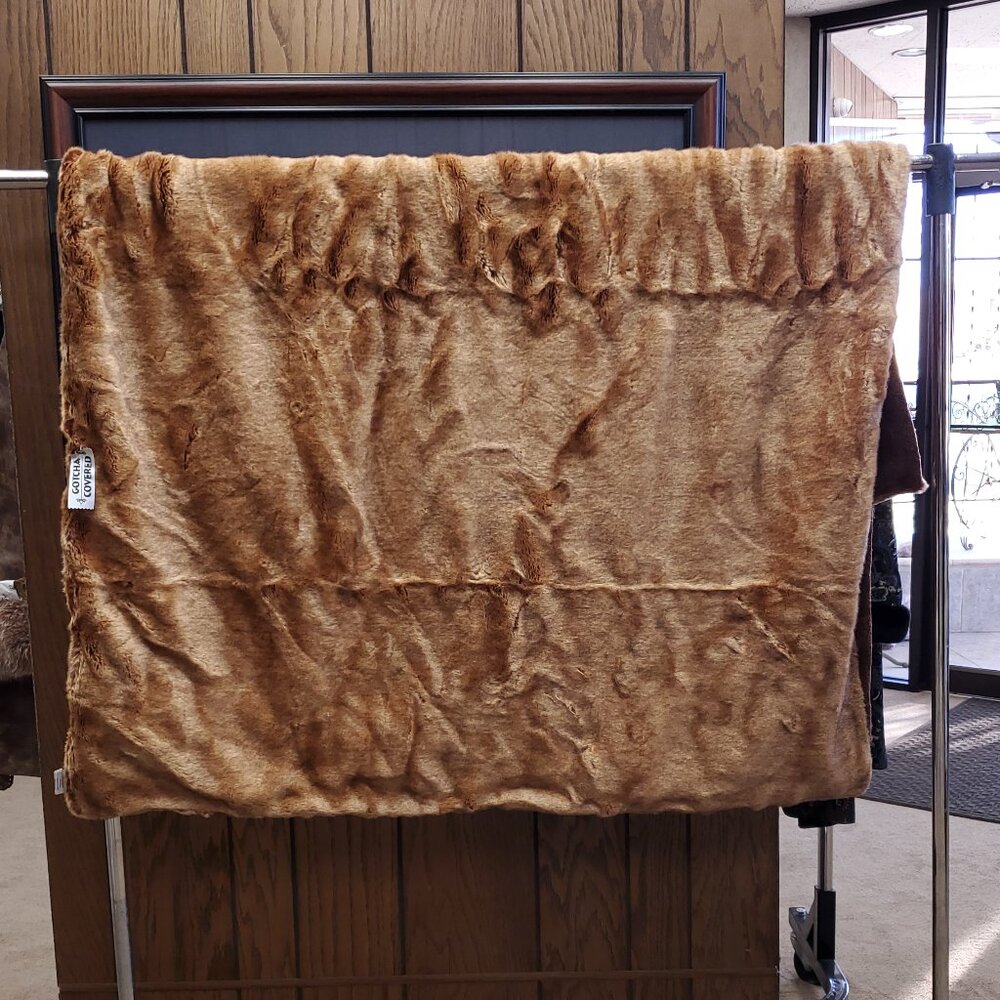 NWT Brown Faux Fur Blanket